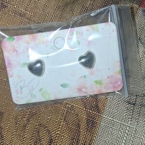 Grils Heart Studs #J691